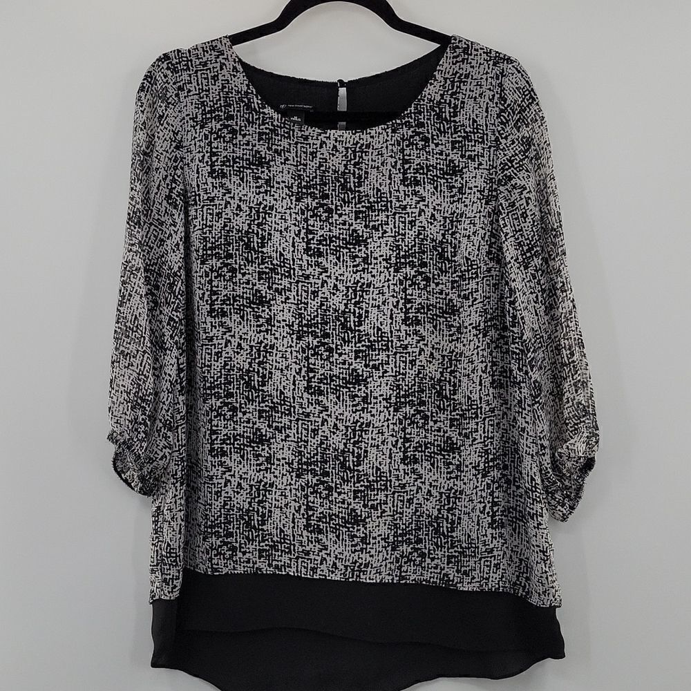 3 For $20 New Direction Black & White Blouse size M